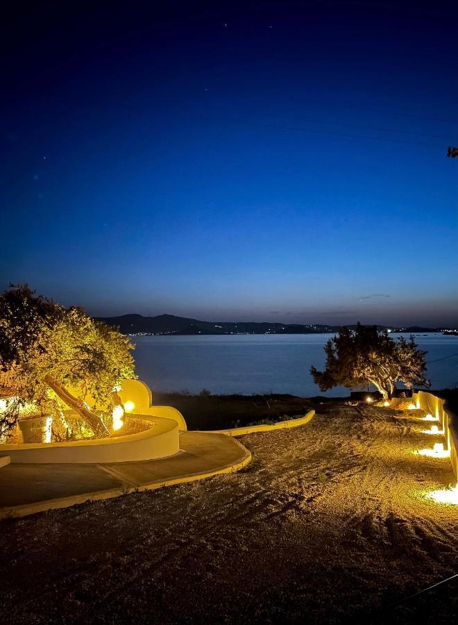 Seanfinity Beachfront Suites Mikri Vigla Exteriér fotografie