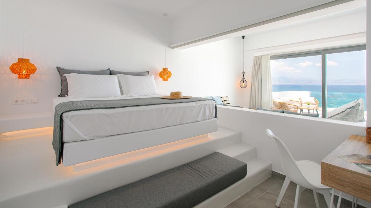 Seanfinity Beachfront Suites Mikri Vigla Exteriér fotografie