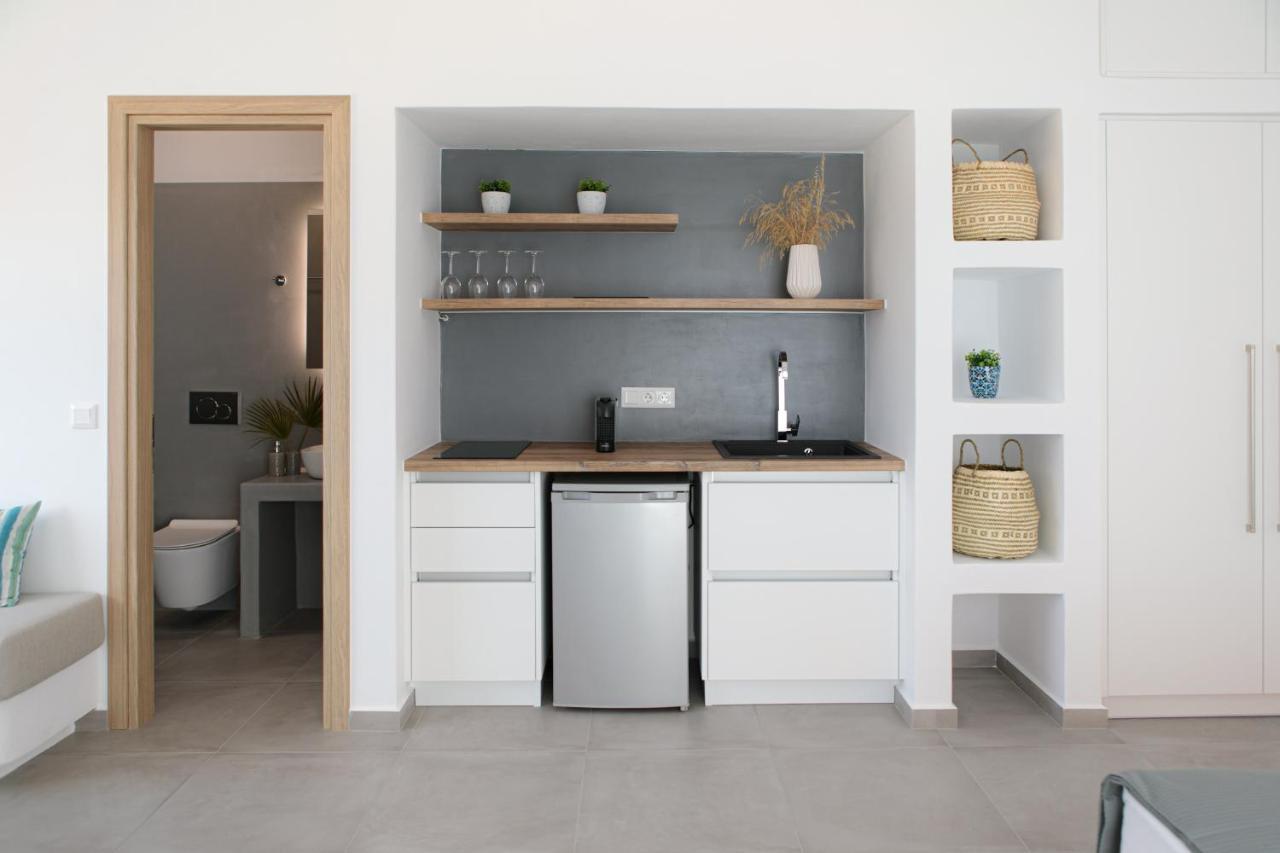 Seanfinity Beachfront Suites Mikri Vigla Exteriér fotografie