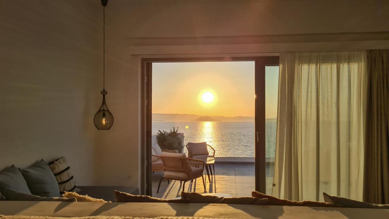 Seanfinity Beachfront Suites Mikri Vigla Exteriér fotografie