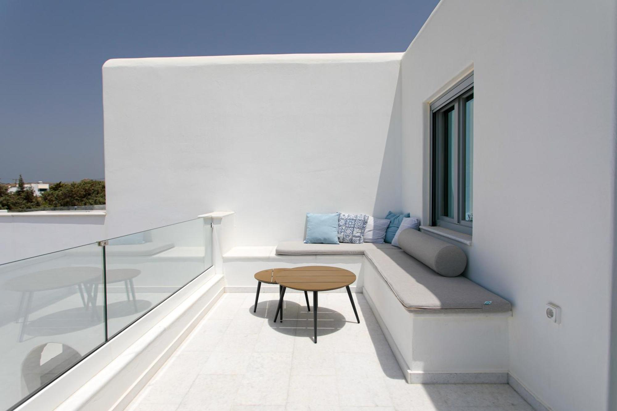 Seanfinity Beachfront Suites Mikri Vigla Pokoj fotografie